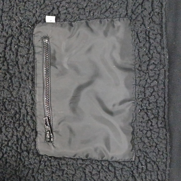 Tommy Bahama Hooded Sherpa Half-Zip Pullover Black Boys 10/12 Lg - Picture 2 of 6